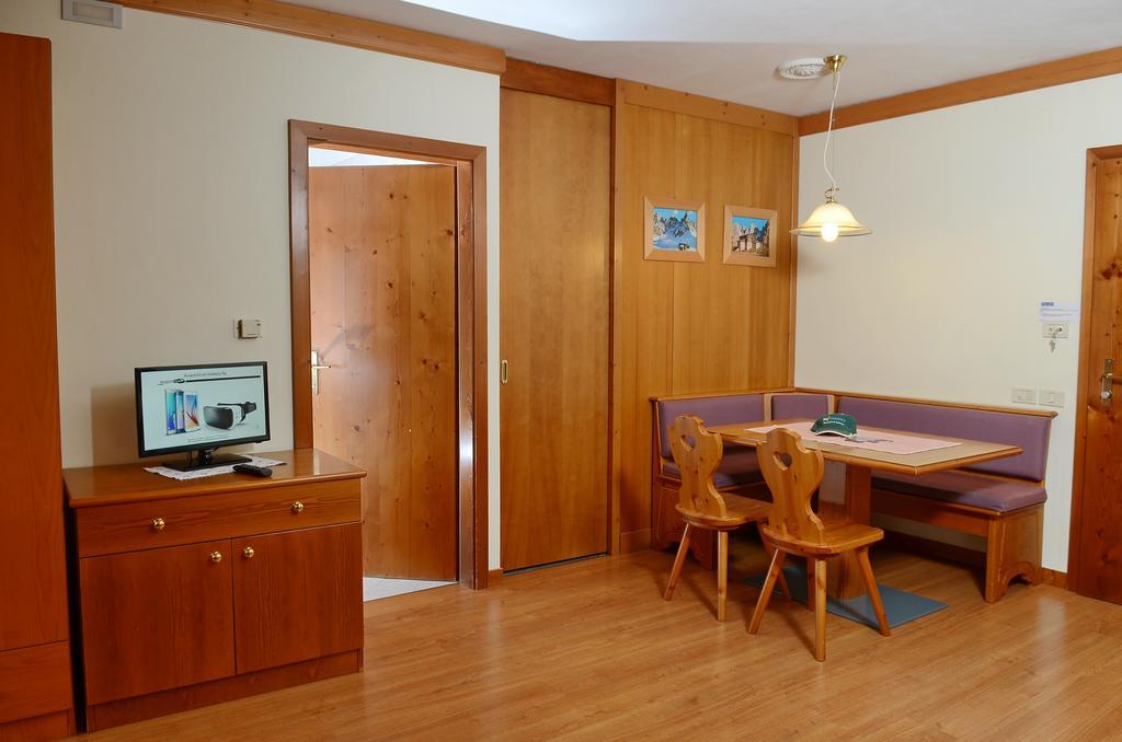 Ski Residence San Martino Di Castrozza Rom bilde